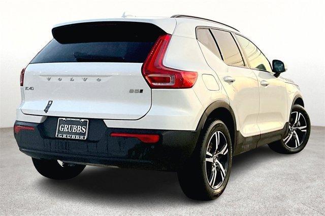 used 2024 Volvo XC40 car, priced at $32,456