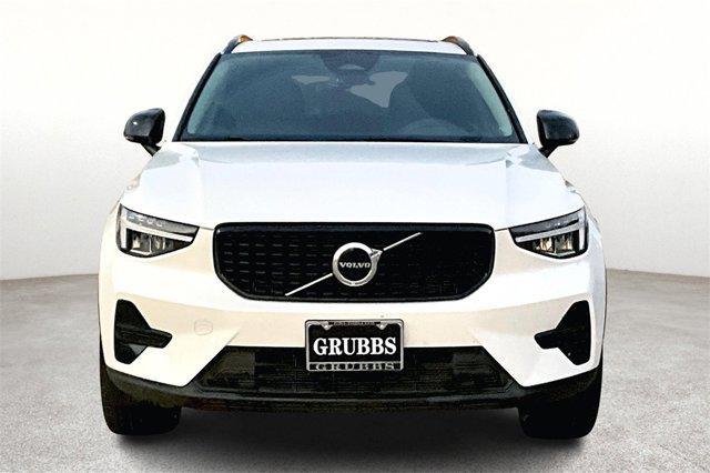 used 2024 Volvo XC40 car, priced at $32,456