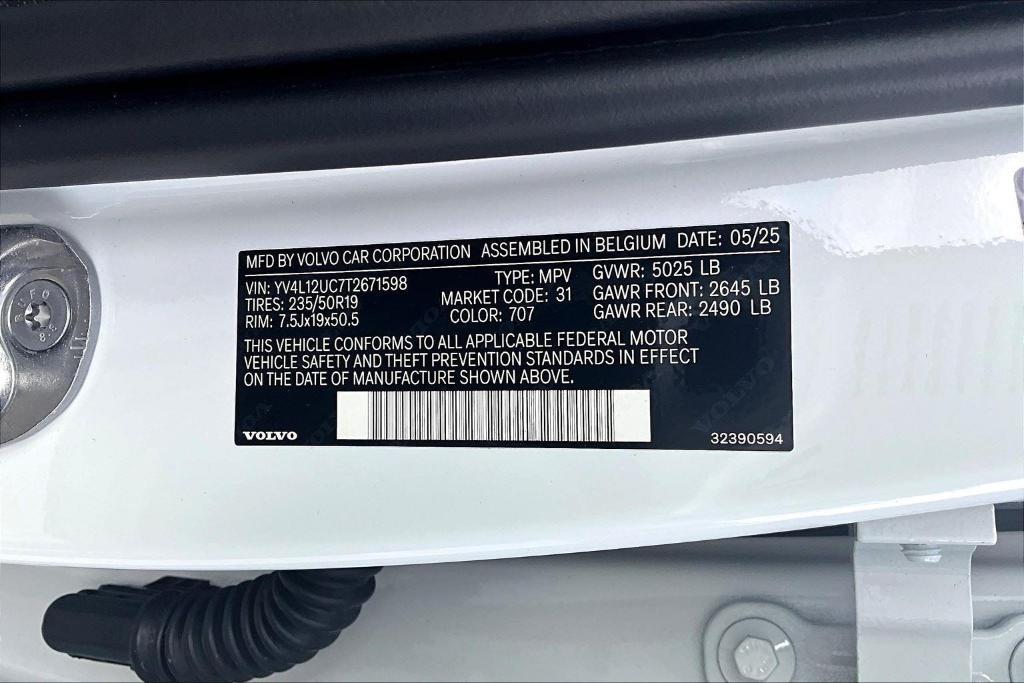 new 2026 Volvo XC40 car, priced at $50,150