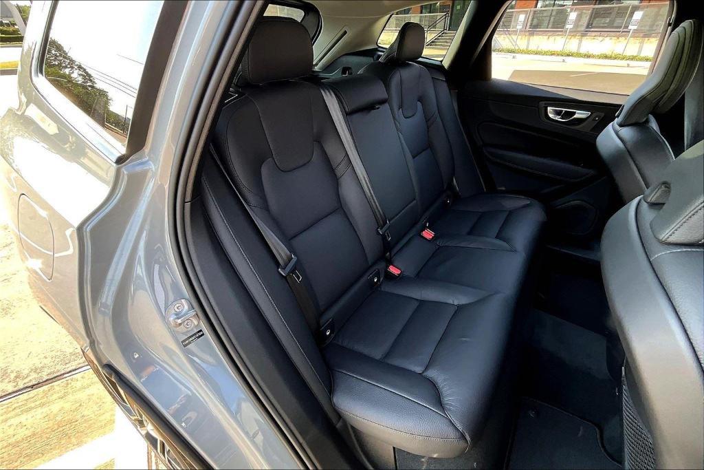 new 2025 Volvo XC60 car, priced at $55,360