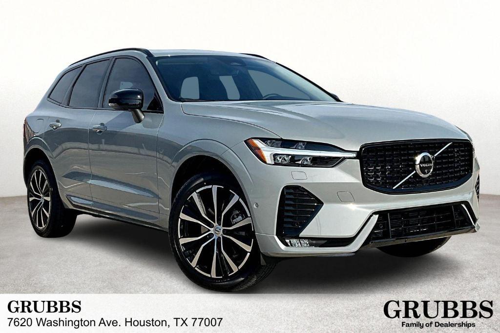 new 2025 Volvo XC60 car, priced at $55,360