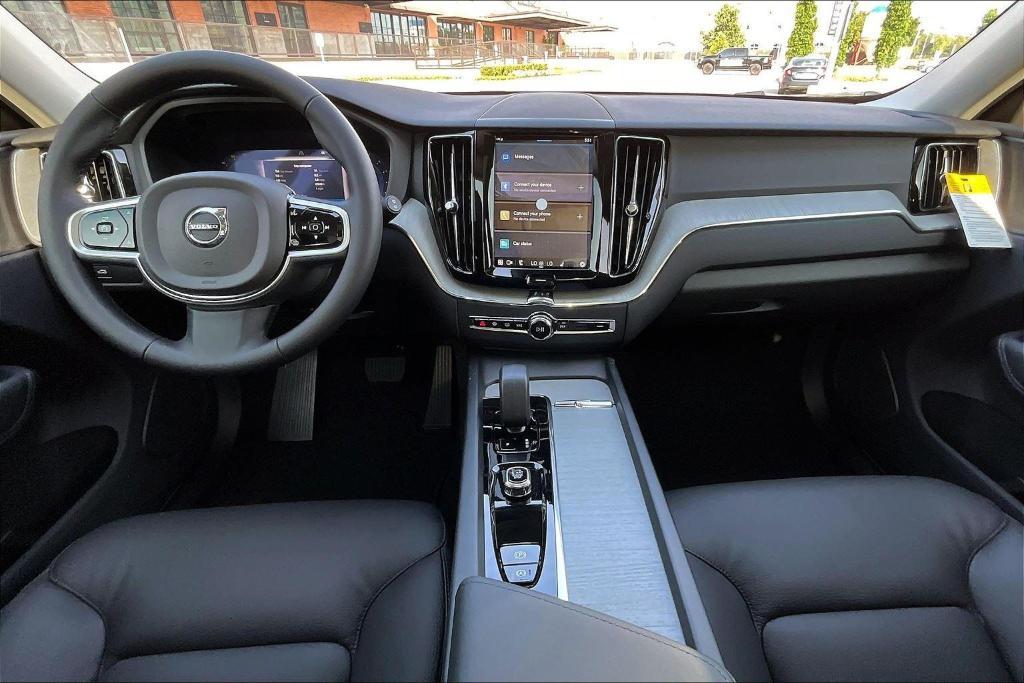new 2025 Volvo XC60 car, priced at $55,360