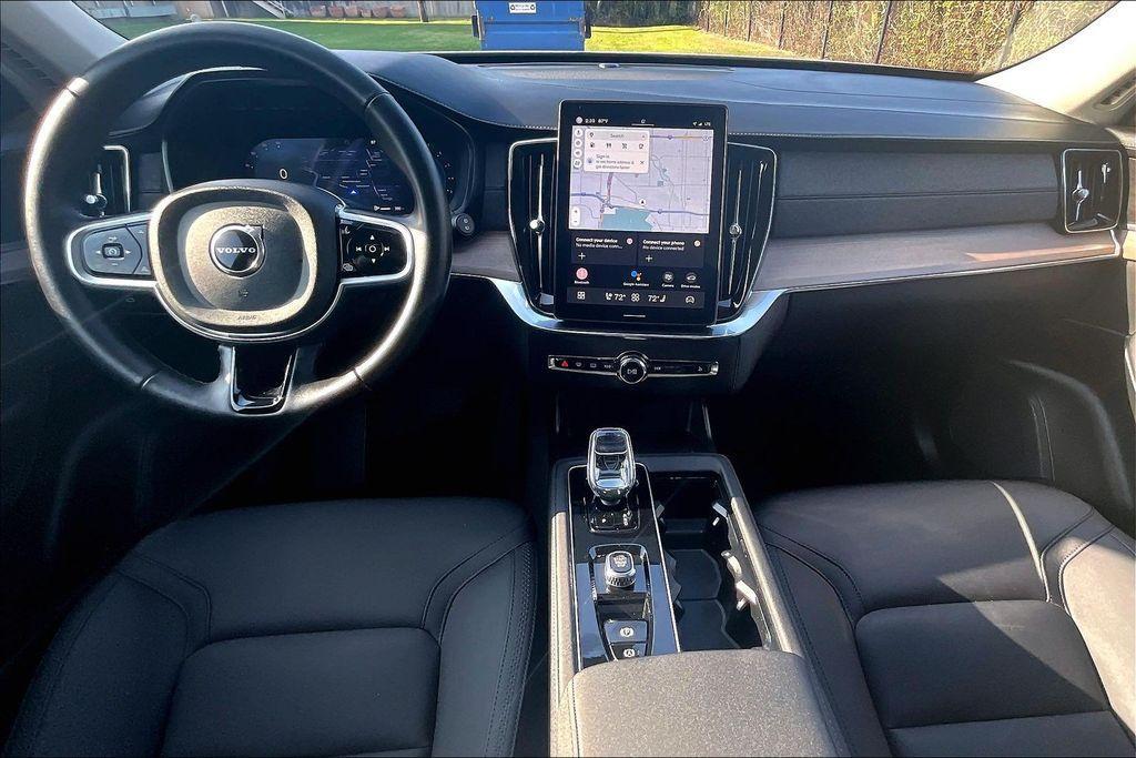 used 2025 Volvo XC90 car, priced at $49,087