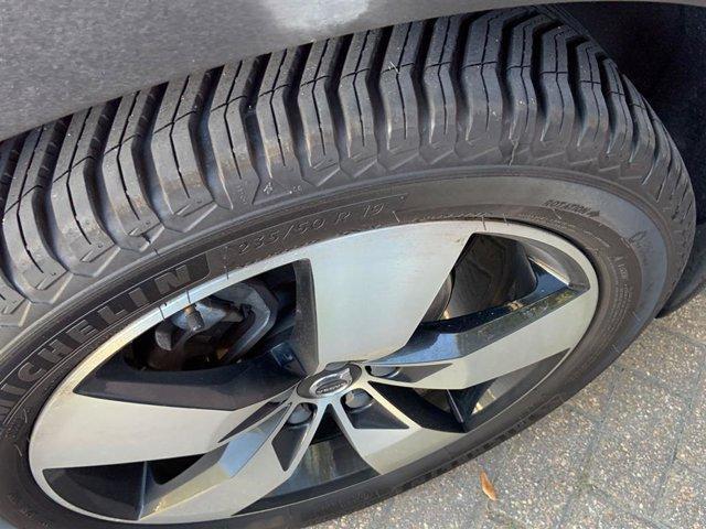 used 2019 Volvo XC40 car, priced at $20,536