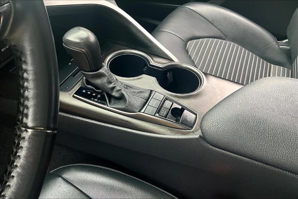 used 2024 Toyota Camry Hybrid car, priced at $28,105