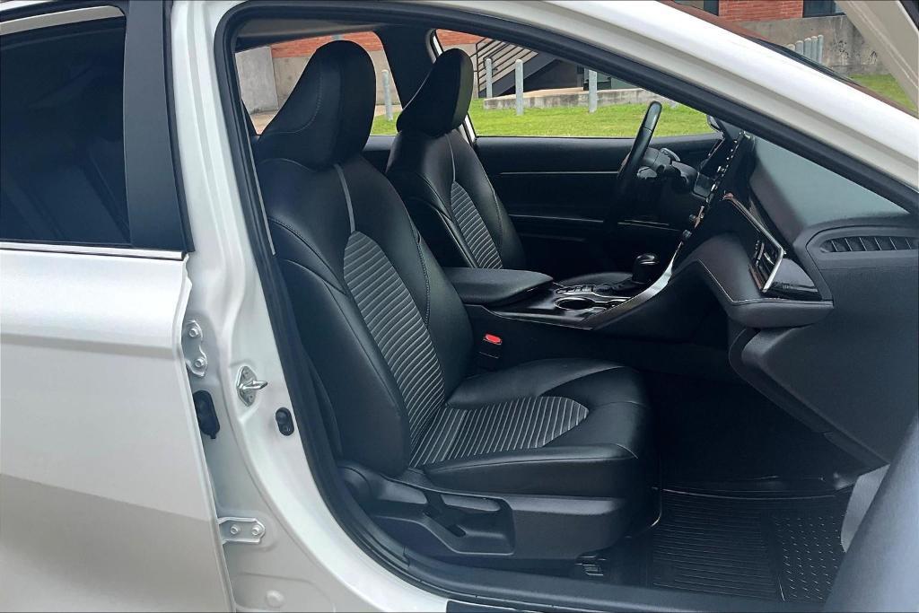 used 2024 Toyota Camry Hybrid car, priced at $28,105