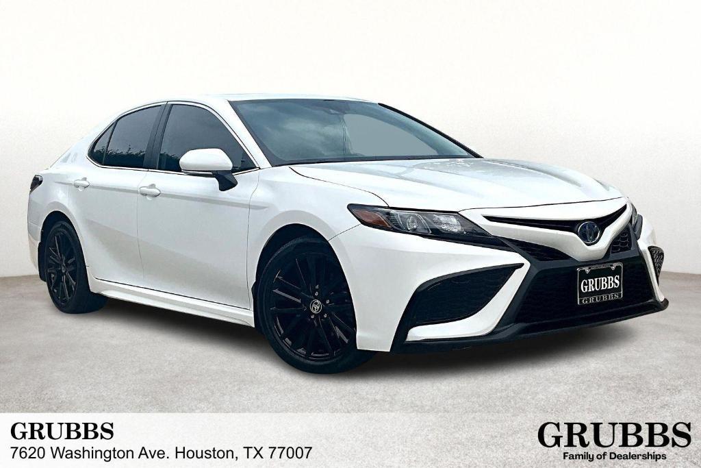 used 2024 Toyota Camry Hybrid car, priced at $27,383