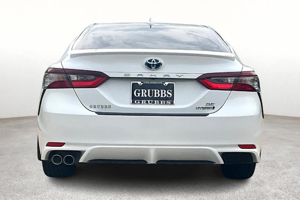 used 2024 Toyota Camry Hybrid car, priced at $28,105