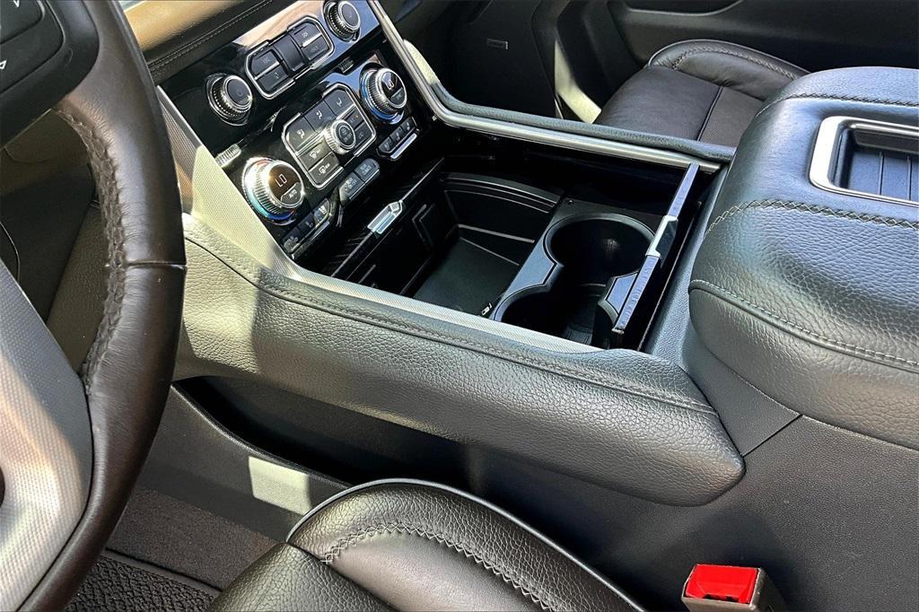 used 2021 GMC Yukon car, priced at $50,302