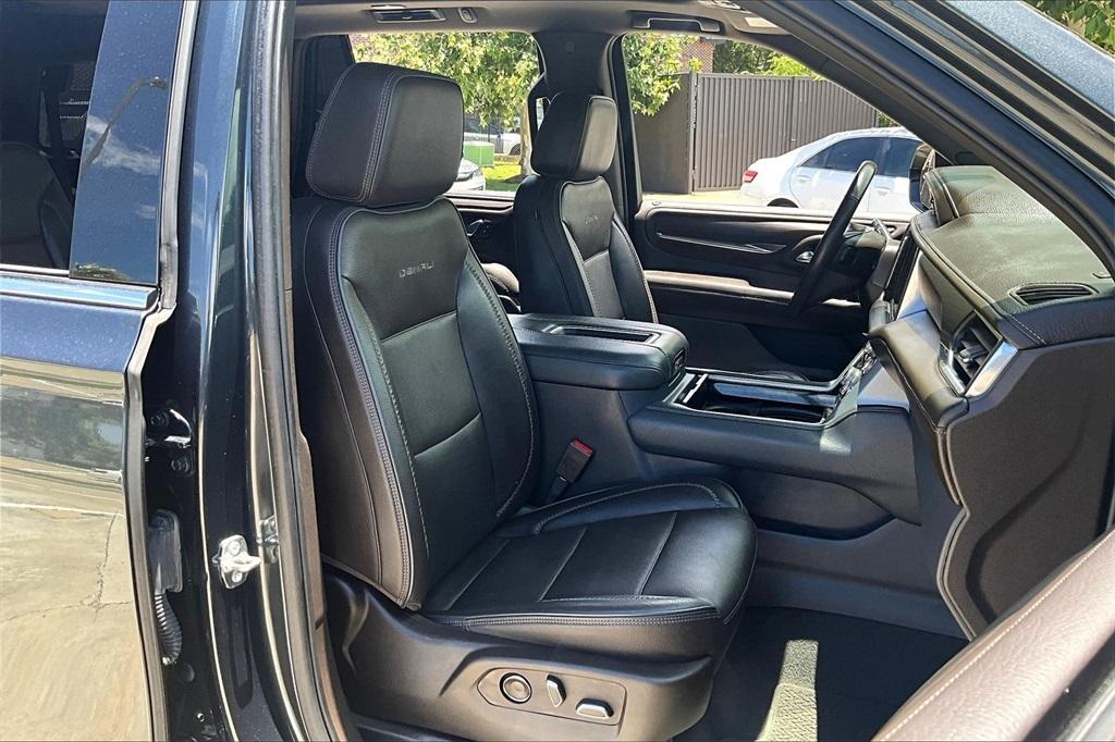 used 2021 GMC Yukon car, priced at $50,302