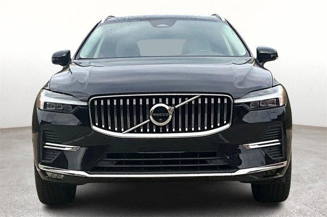 used 2022 Volvo XC60 car, priced at $34,000