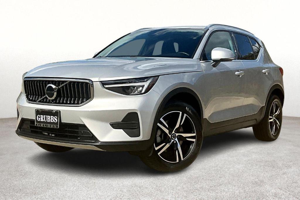used 2025 Volvo XC40 car, priced at $31,195