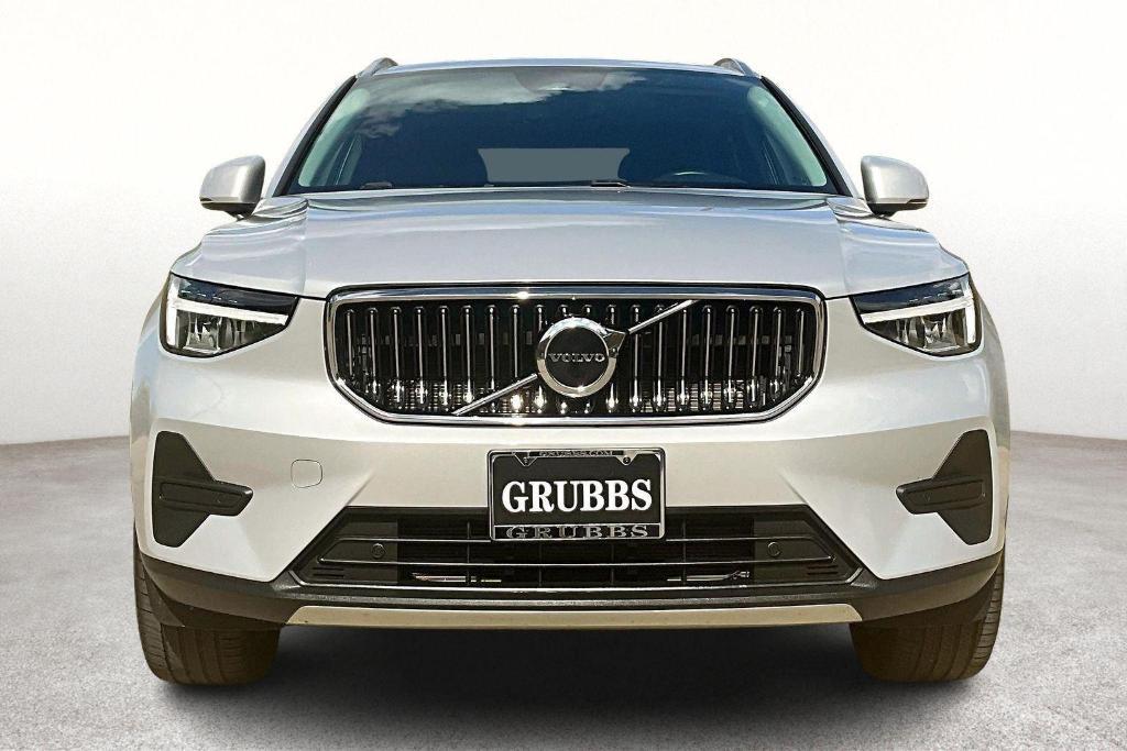 used 2025 Volvo XC40 car, priced at $31,195