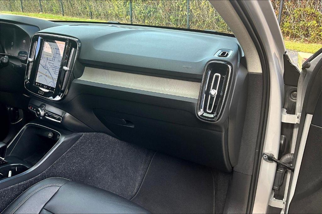 used 2025 Volvo XC40 car, priced at $31,195