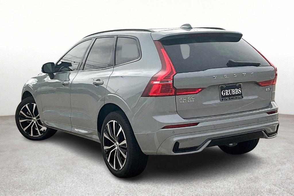new 2025 Volvo XC60 car, priced at $47,335