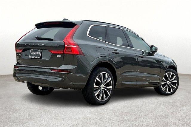 used 2022 Volvo XC60 car, priced at $30,581