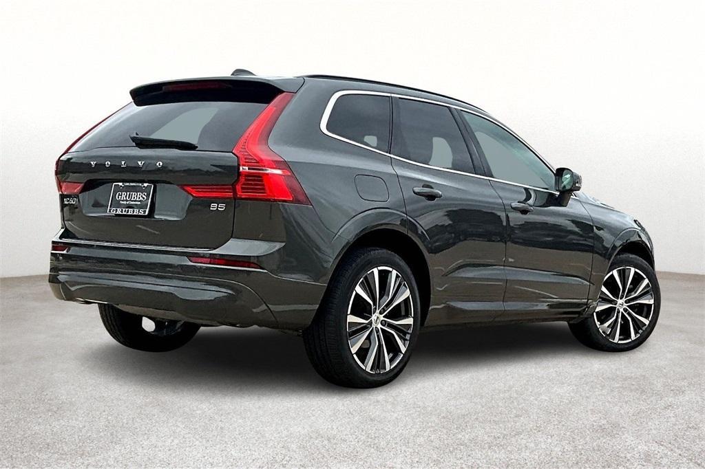 used 2022 Volvo XC60 car, priced at $29,643