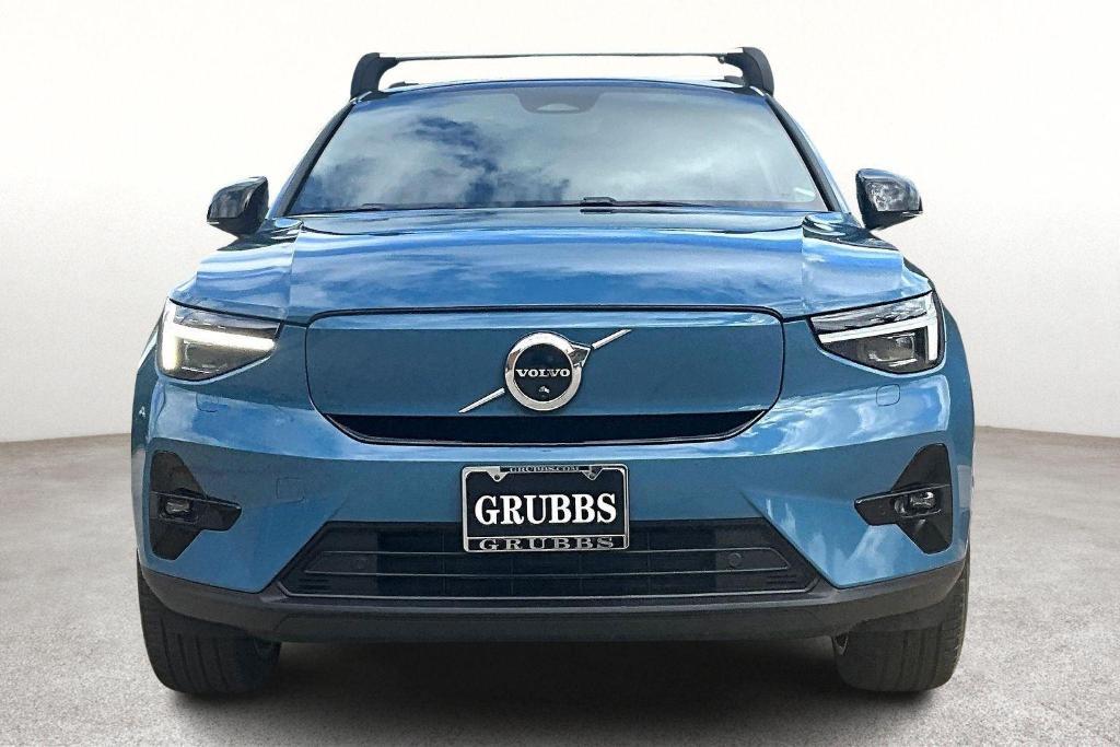 used 2023 Volvo C40 Recharge Pure Electric car, priced at $33,285