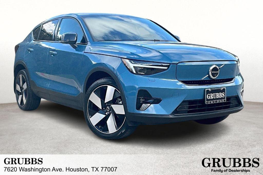 used 2023 Volvo C40 Recharge Pure Electric car, priced at $30,477