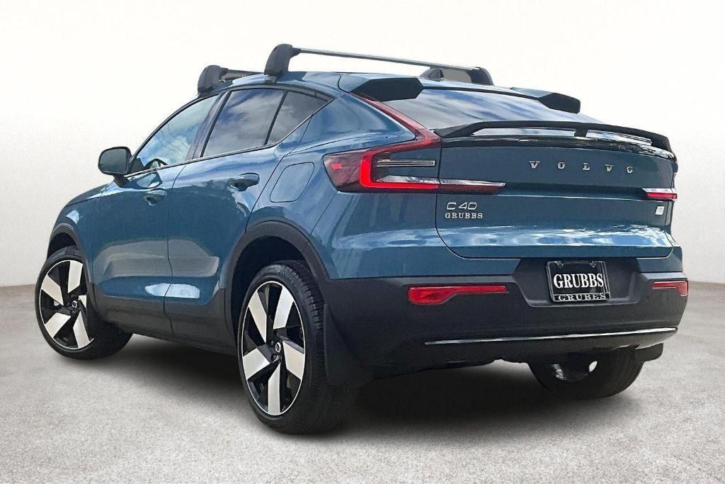 used 2023 Volvo C40 Recharge Pure Electric car, priced at $33,285