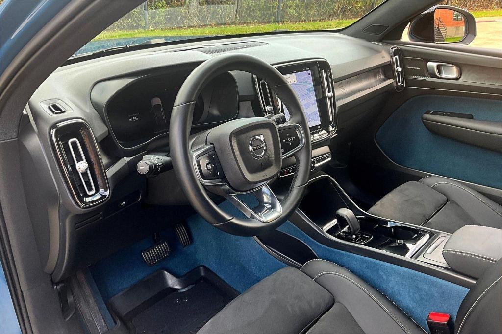 used 2023 Volvo C40 Recharge Pure Electric car, priced at $33,285