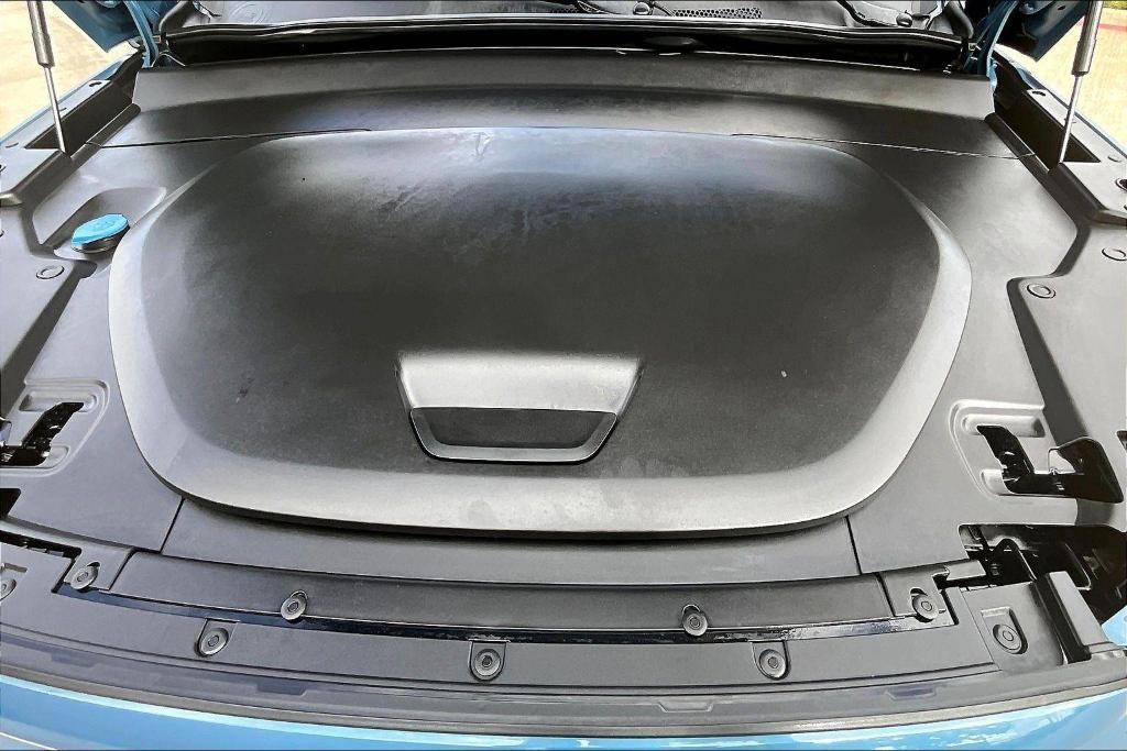 used 2023 Volvo C40 Recharge Pure Electric car, priced at $33,285