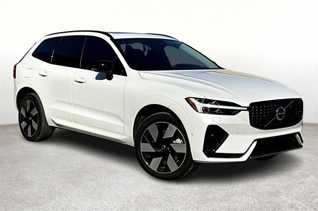 new 2025 Volvo XC60 Plug-In Hybrid car, priced at $66,235