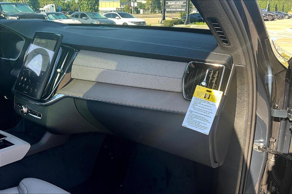 new 2026 Volvo XC90 car, priced at $78,870