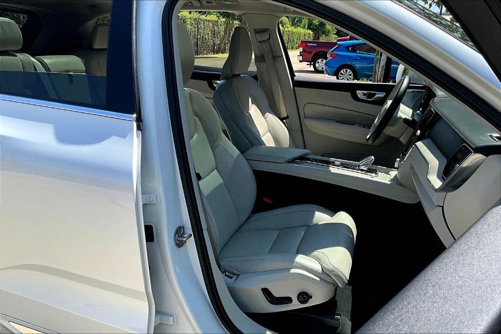 used 2023 Volvo XC60 car, priced at $43,488