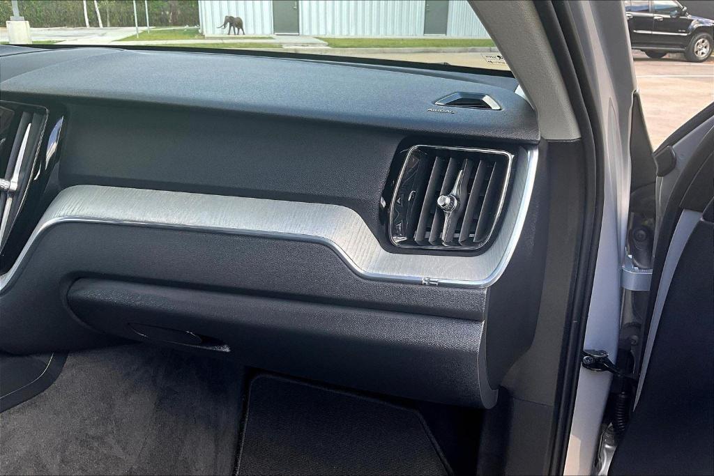 used 2025 Volvo XC60 car, priced at $40,500