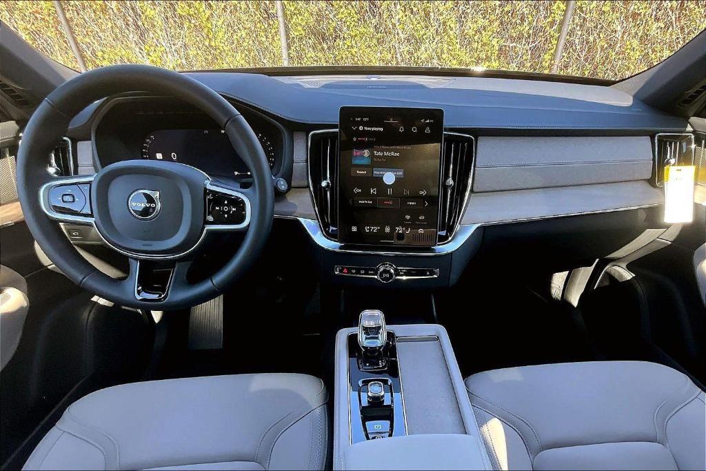 new 2026 Volvo XC90 car, priced at $73,320