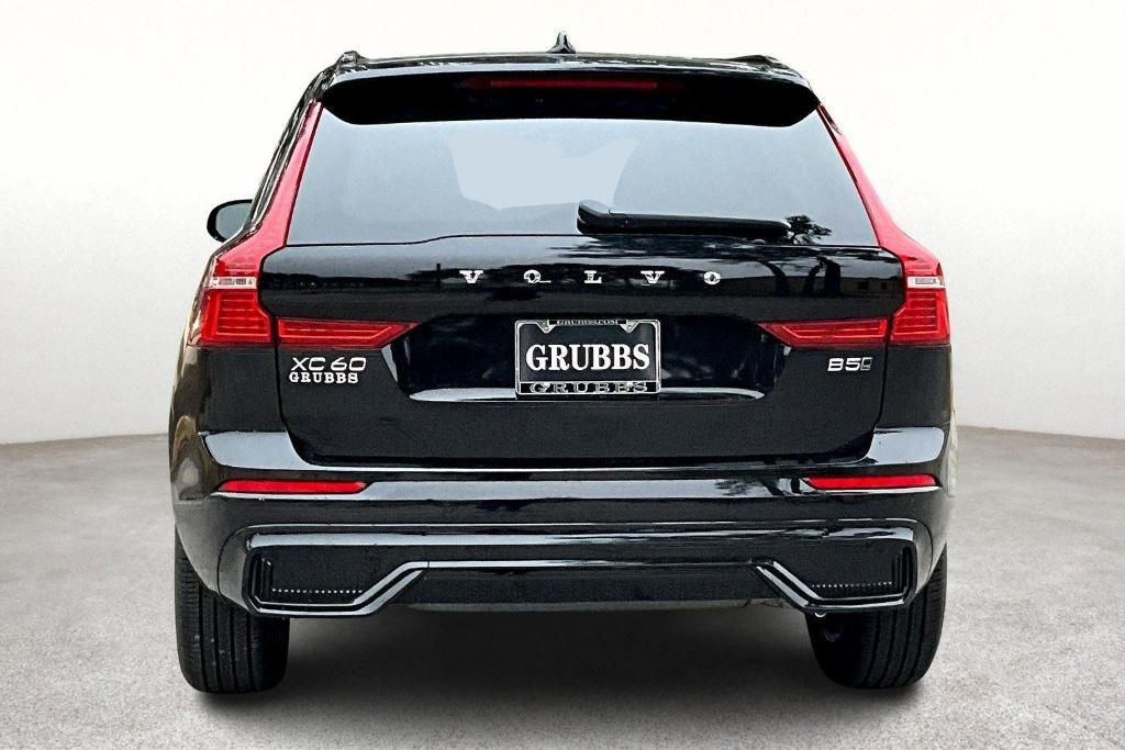 new 2025 Volvo XC60 car, priced at $48,345