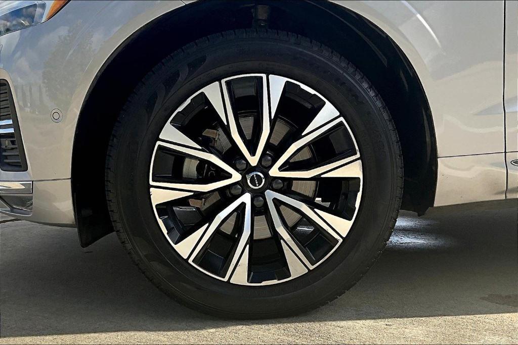 used 2023 Volvo XC60 car, priced at $32,280