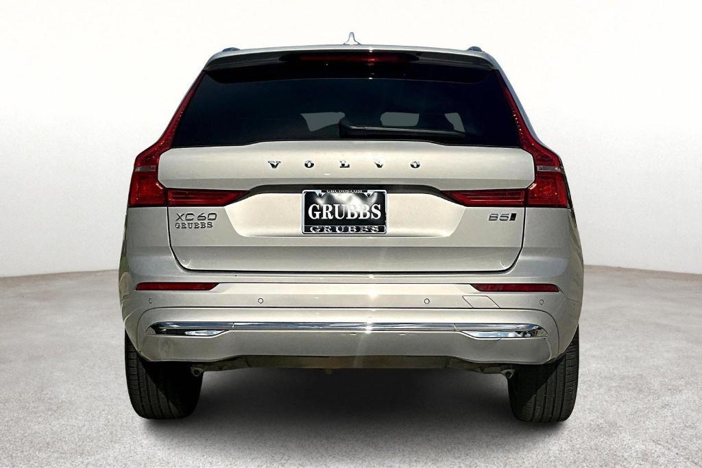 used 2023 Volvo XC60 car, priced at $32,280