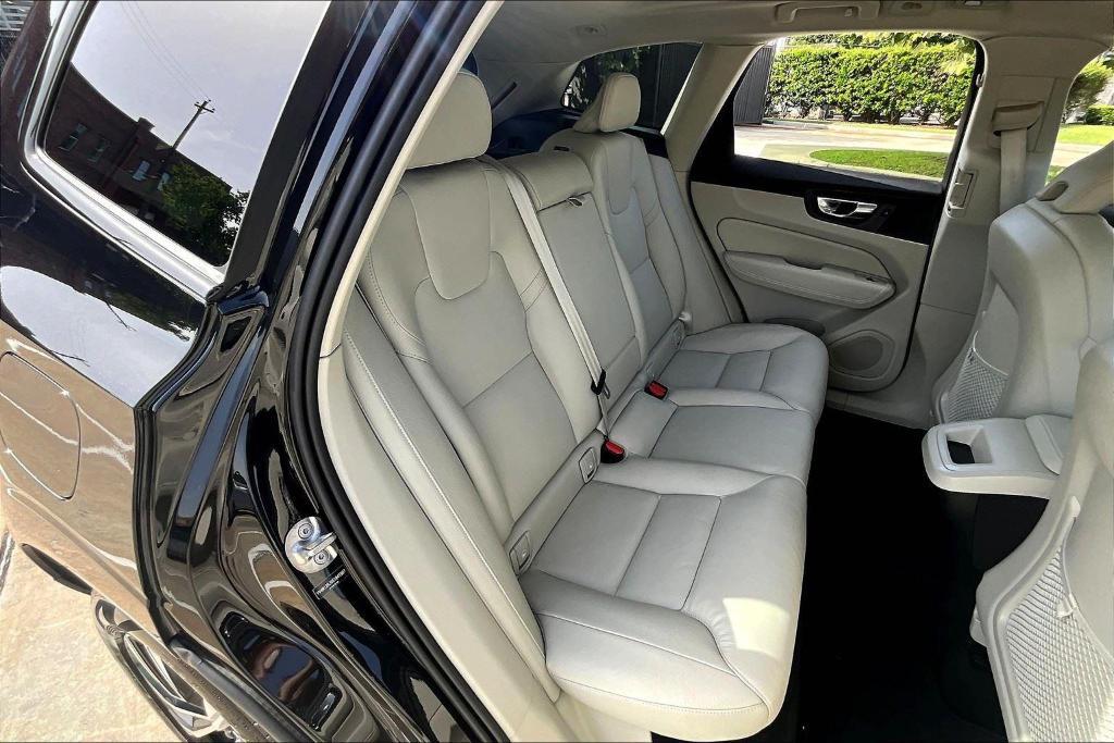 new 2025 Volvo XC60 car, priced at $49,935