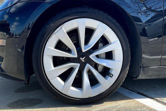 used 2022 Tesla Model 3 car, priced at $21,000