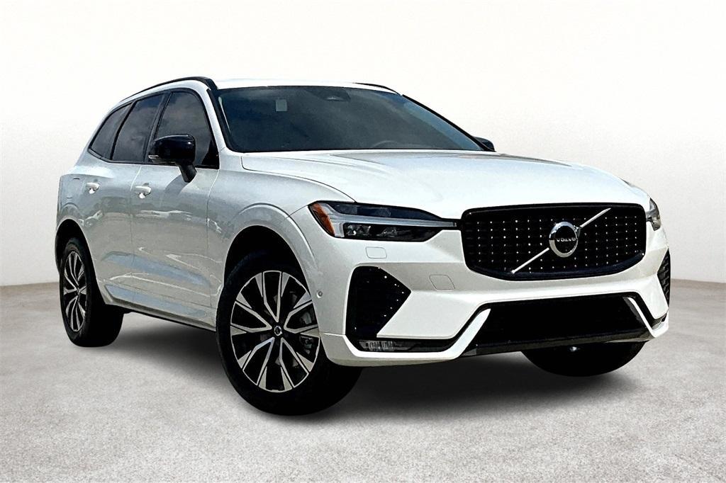 new 2025 Volvo XC60 car, priced at $47,310