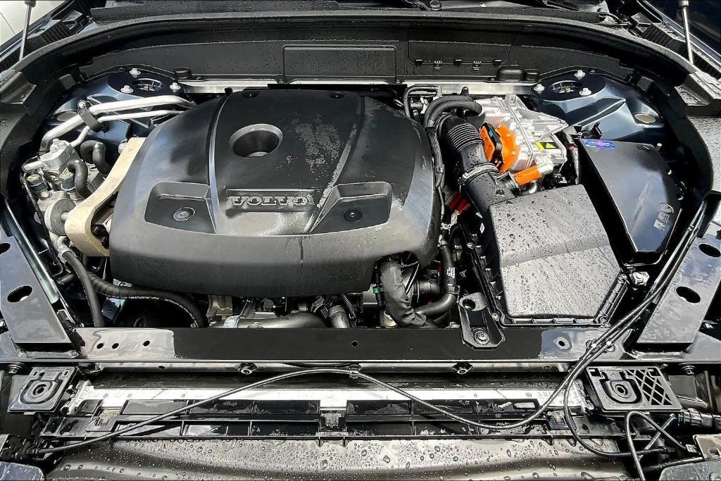 new 2025 Volvo XC60 Plug-In Hybrid car, priced at $70,685
