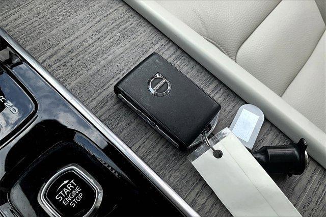 used 2023 Volvo XC90 car, priced at $46,085