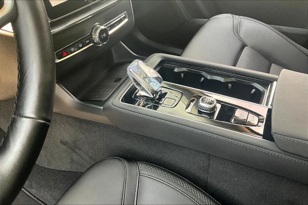 used 2025 Volvo XC90 car, priced at $61,903