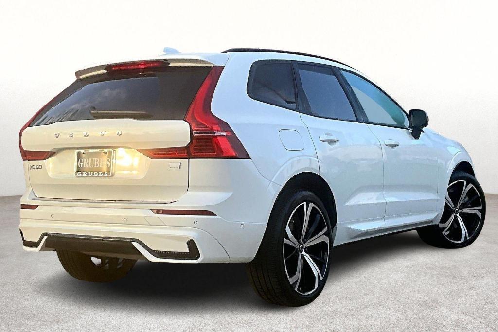 used 2022 Volvo XC60 Recharge Plug-In Hybrid car, priced at $41,788