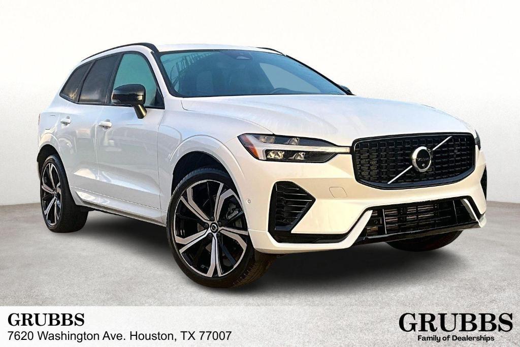 used 2022 Volvo XC60 Recharge Plug-In Hybrid car, priced at $41,788