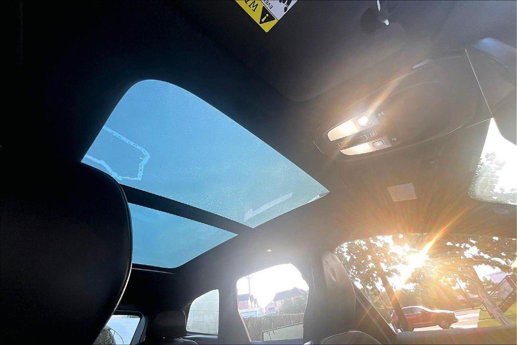 used 2022 Volvo XC60 Recharge Plug-In Hybrid car, priced at $41,788