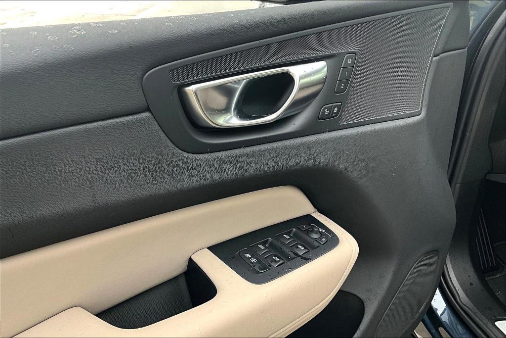 new 2026 Volvo XC60 car, priced at $57,235