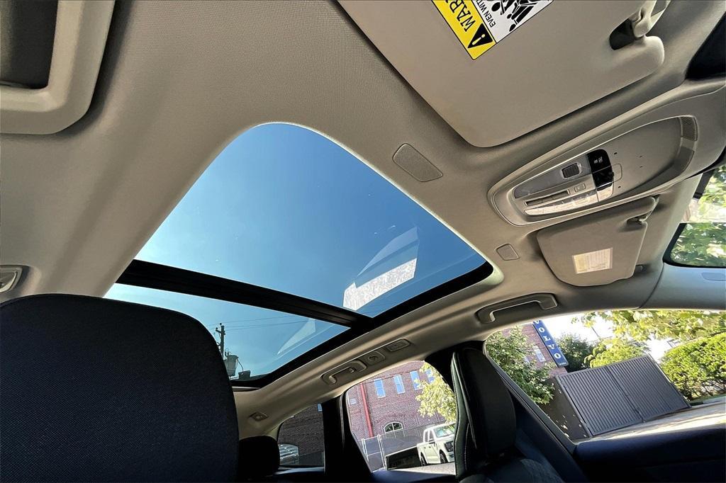used 2022 Volvo XC60 car, priced at $34,401