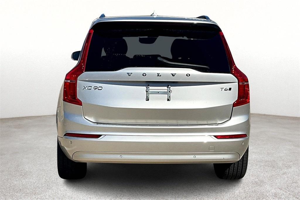 used 2022 Volvo XC90 car, priced at $35,253