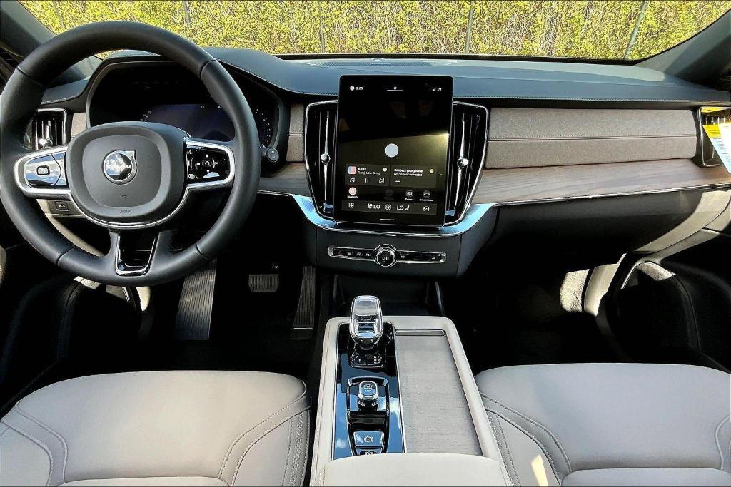 new 2026 Volvo XC90 car, priced at $72,325