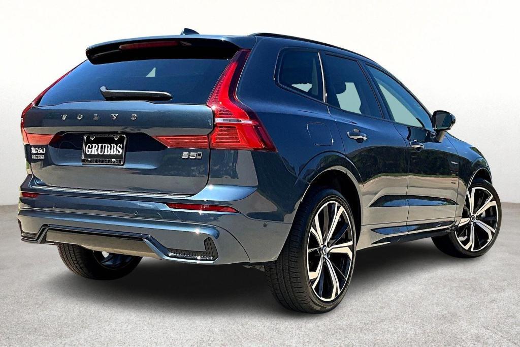 used 2025 Volvo XC60 car, priced at $55,000