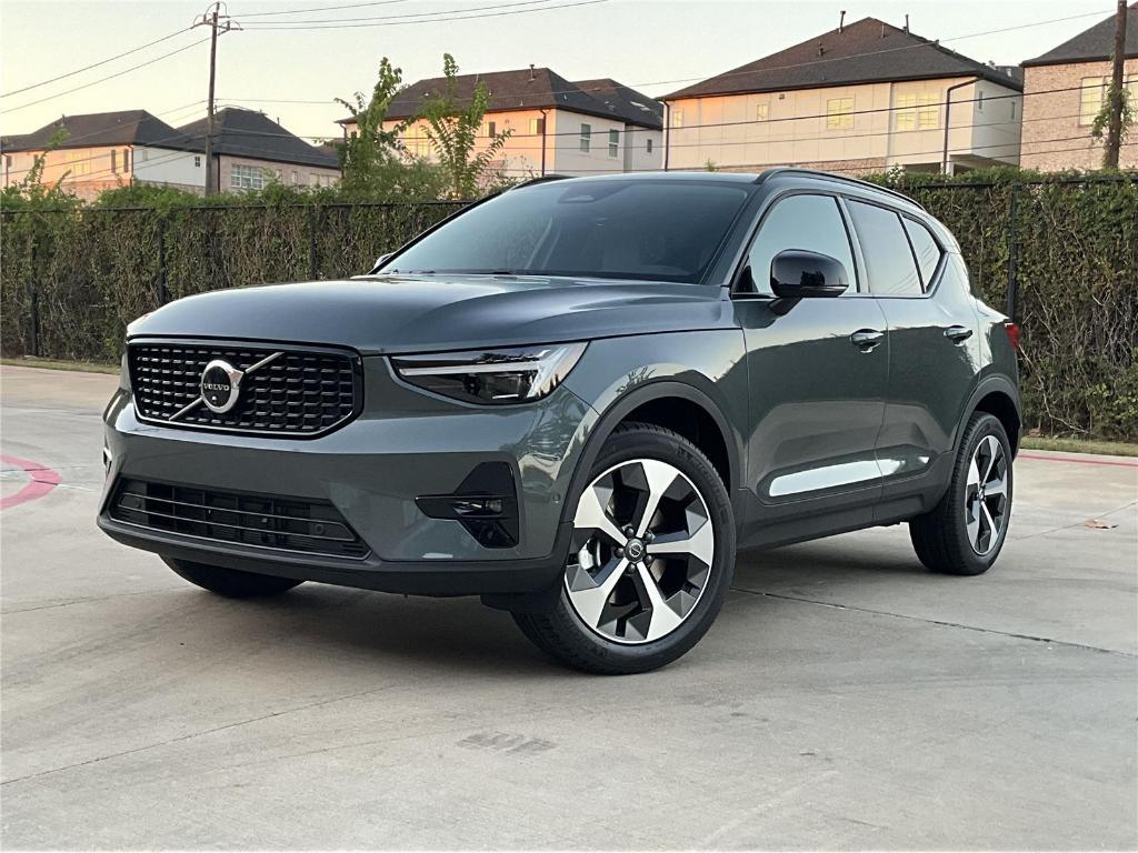 new 2026 Volvo XC40 car, priced at $50,150