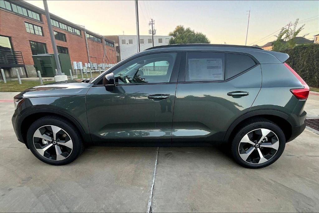 new 2026 Volvo XC40 car, priced at $50,150